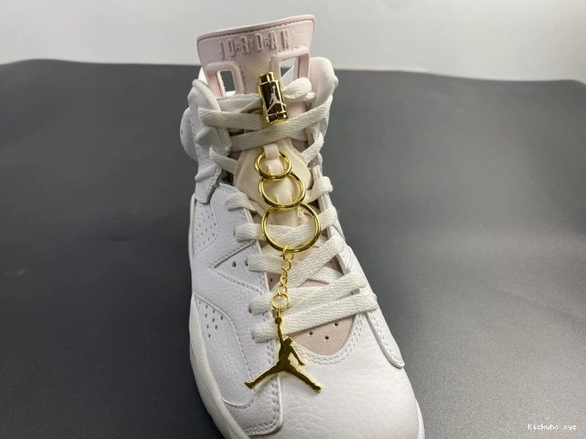 DH9696-100 Jordan Hoops Gold (W) 6 Retro Air 0525